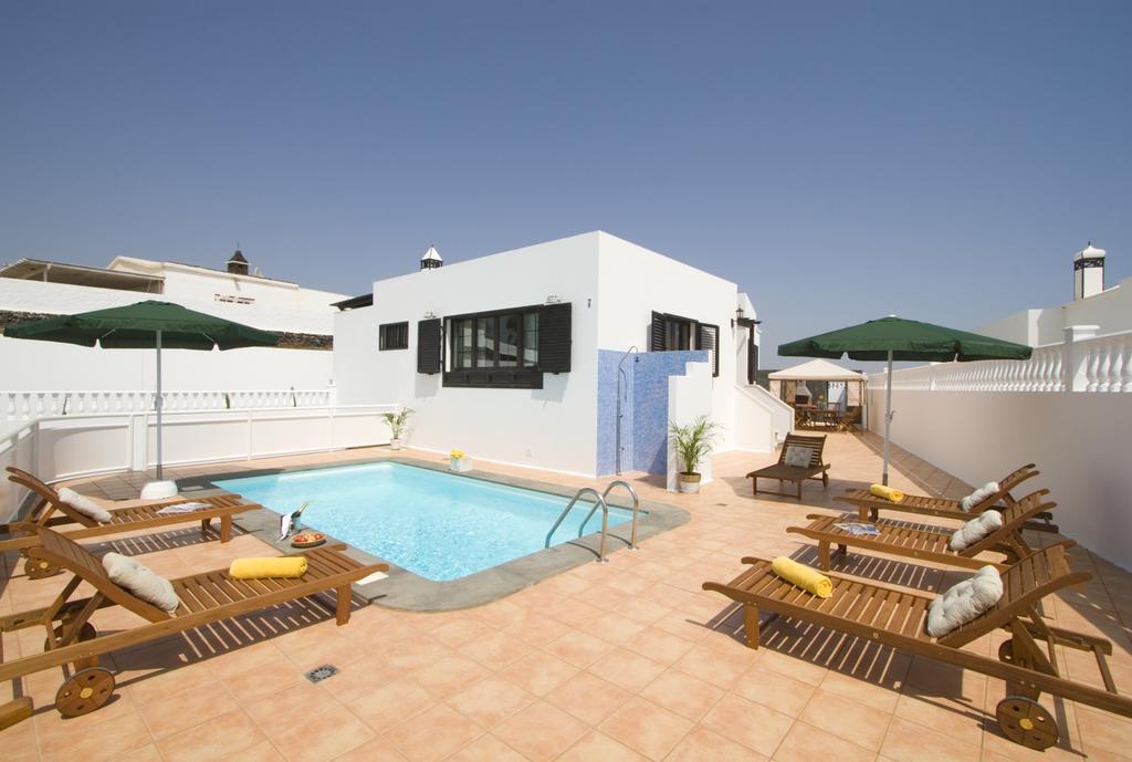 Grand Villa Famara Puerto Del Carmen Puerto del Carmen  Szoba fotó